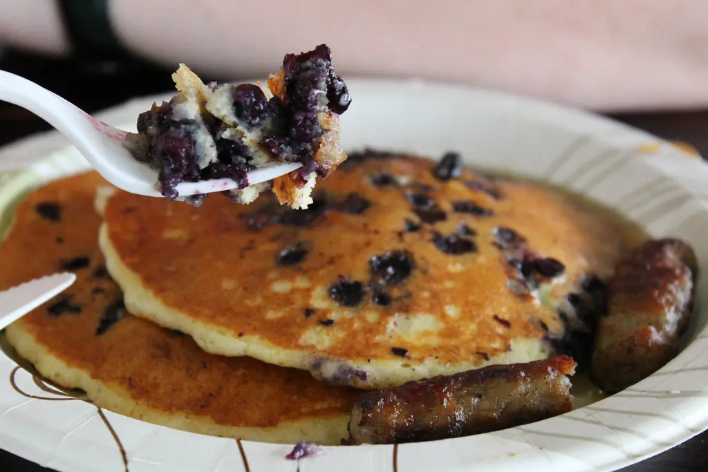 Enjoy delicious blueberry pancakes and sausage plus coffee, milk or juice for your break at the Maine Lobster Festival.